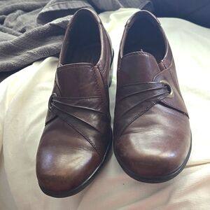Clark's Bendables Trance Brown heeled loafers Size 11